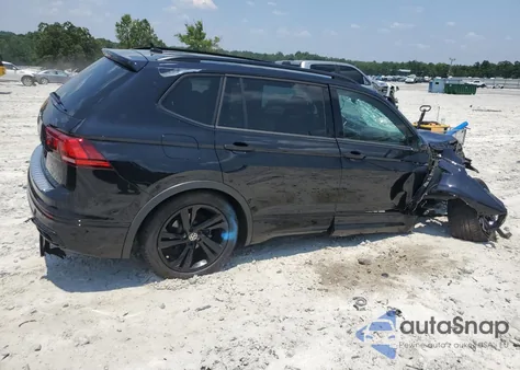 2024 Volkswagen Tiguan Se R-Line Black z USA, uszkodzony, nr VIN 3VVCB7AX7RM060400